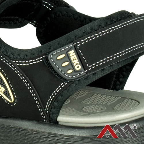 sandaly_neko_outdoor_04.png